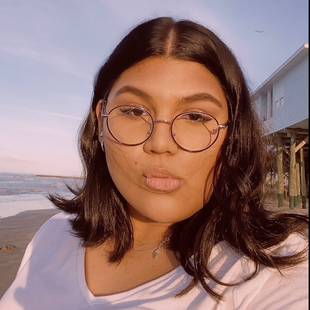 Meet your Posher, Marissa